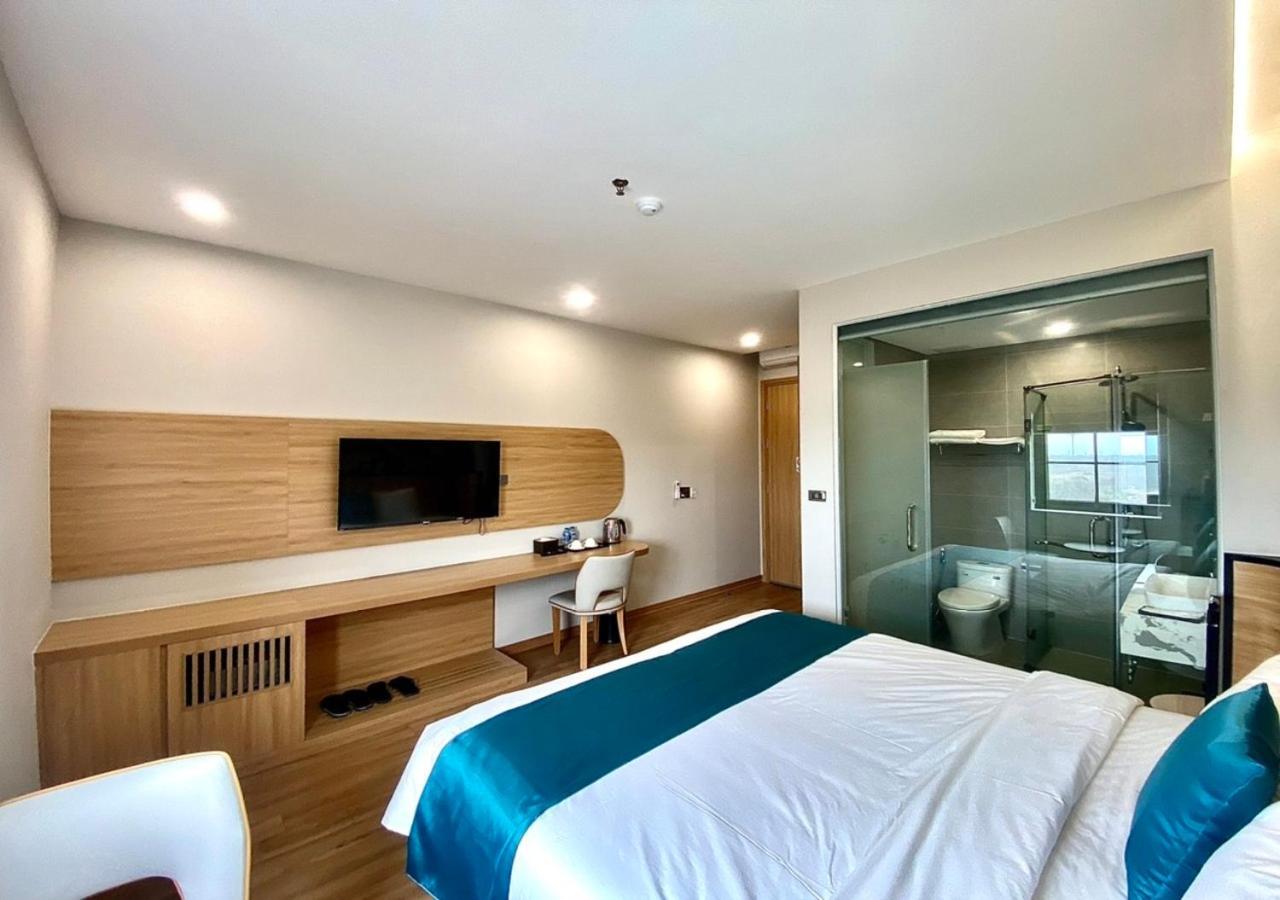 Milash Boutique Hotel Ha Long Exteriör bild